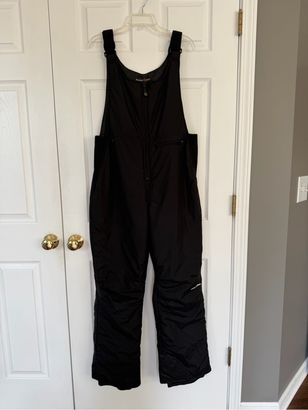 Kids Black Insulated Snow Bib Overalls. XL